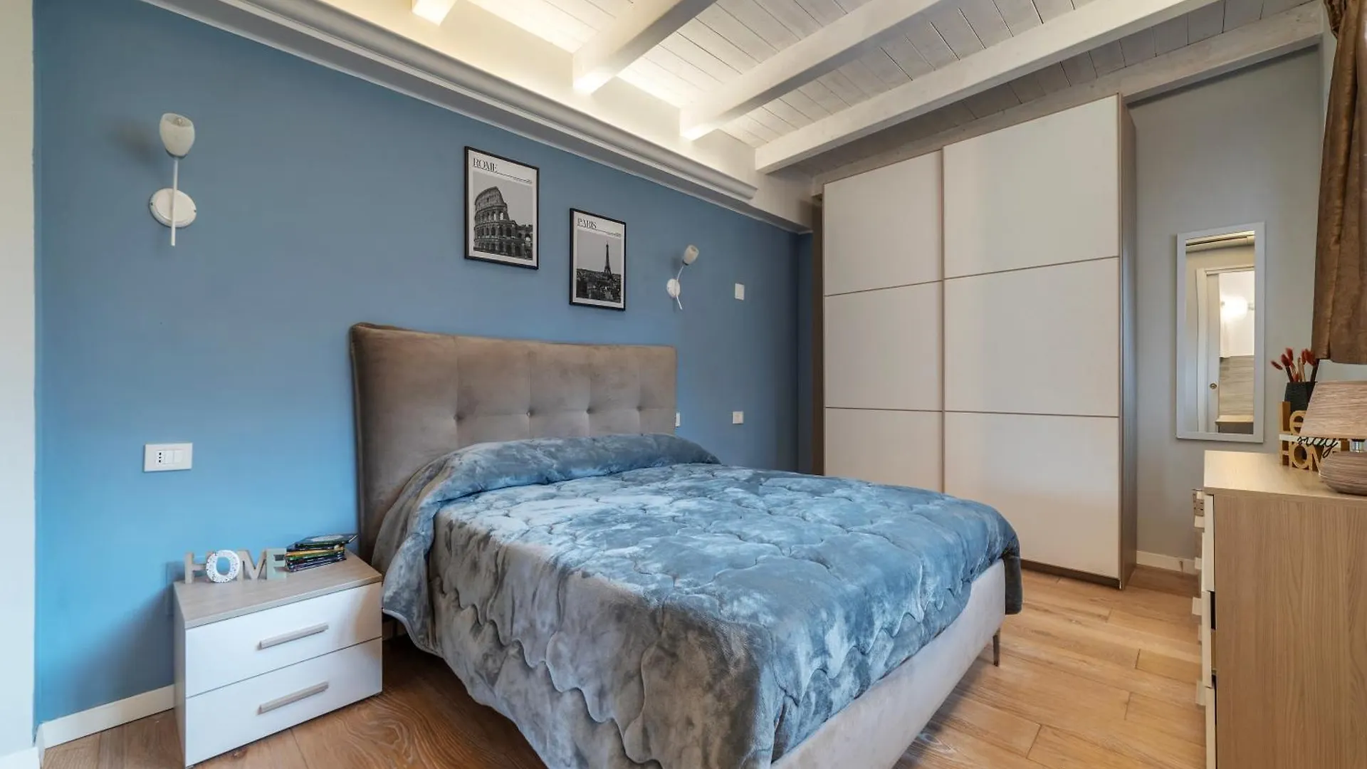 Mm Piramide Apartments Rome Italy