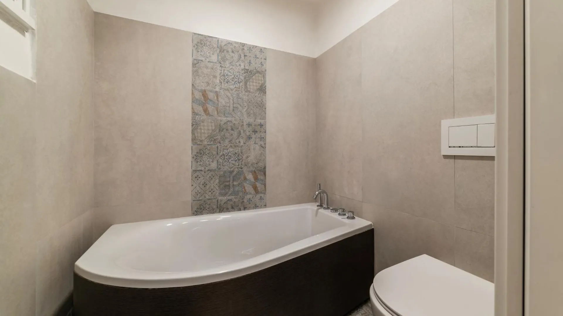 Mm Piramide Apartments Rome