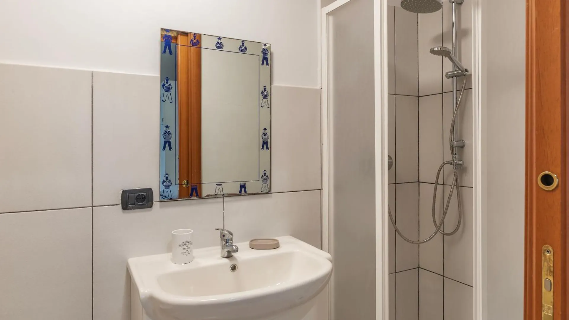 Mm Piramide Apartments Rome