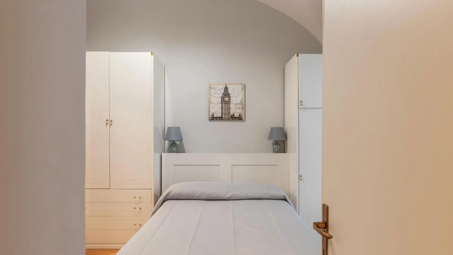 Mm Piramide Apartments Rome 0*,  Italy