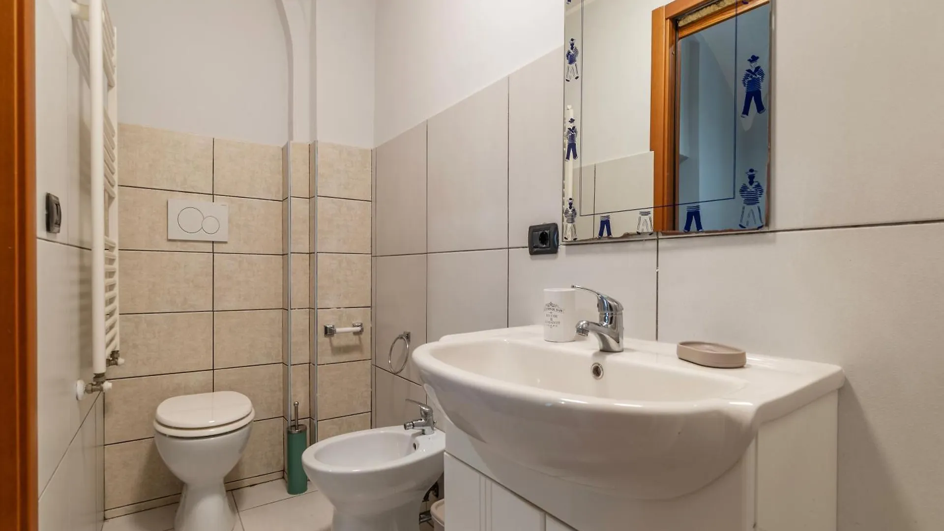 Mm Piramide Apartments Rome Italy
