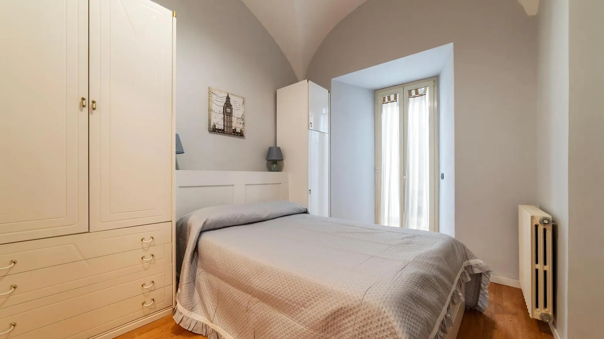 Mm Piramide Apartments Rome