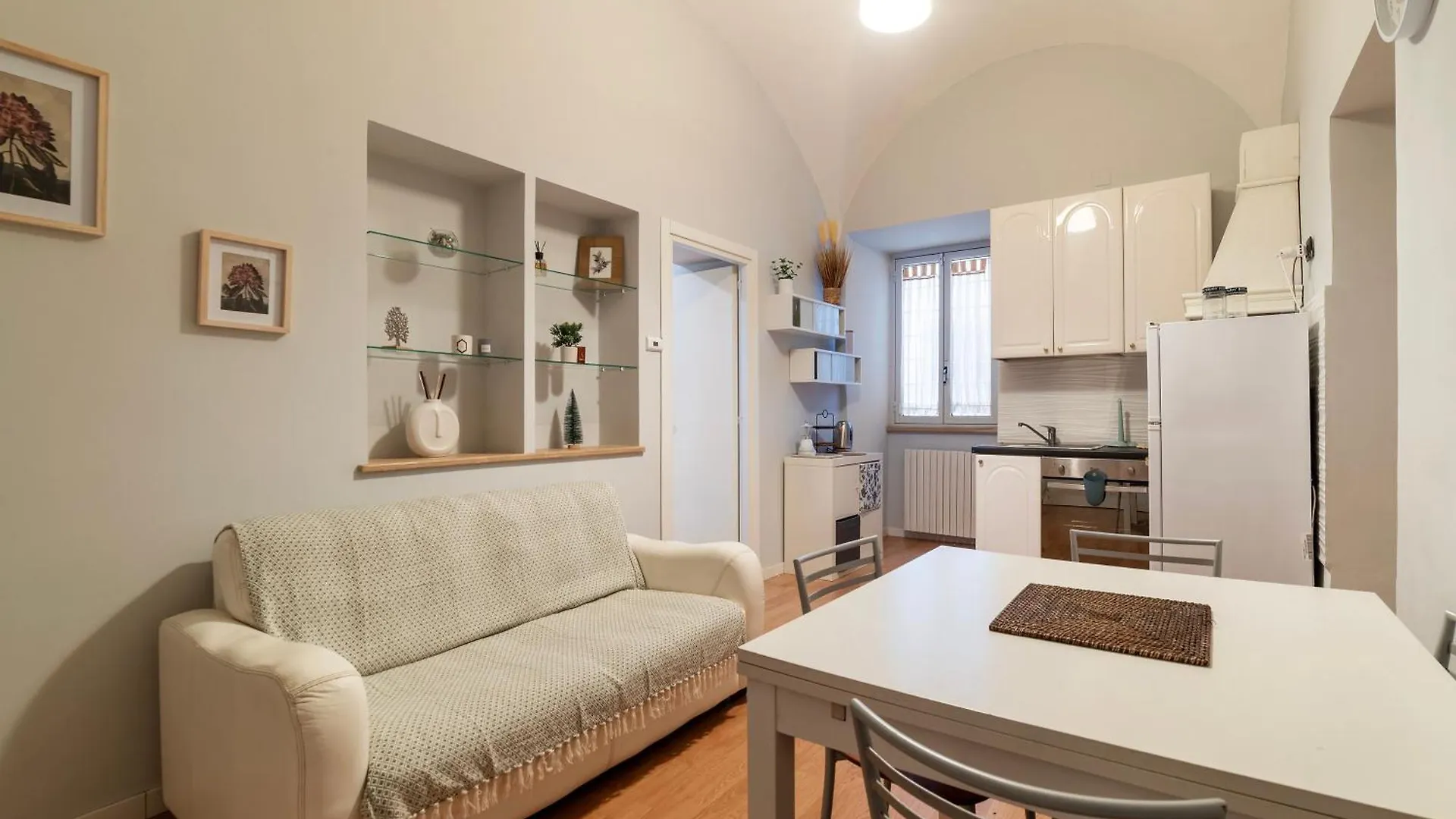 Mm Piramide Apartments Rome